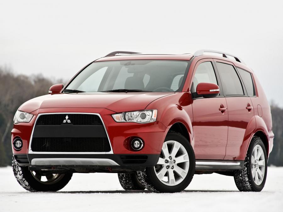  Mitsubishi Outlander 2009 года  (US) (фото 13 из 41)